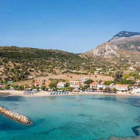 Cherry Vilă Plateies