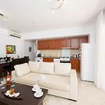Cherry Villa