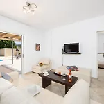 Villa Cherry